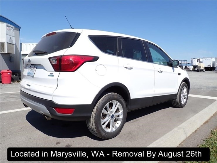 2019-ford-escape-image-11