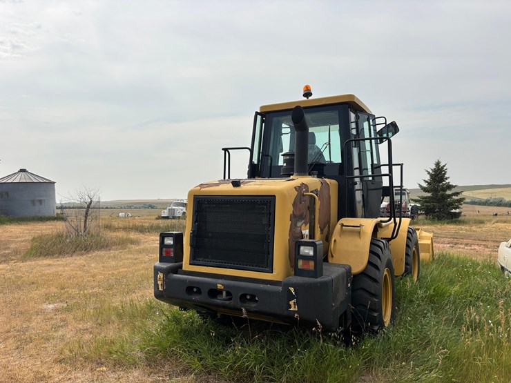 2011-g-g-titan-wheel-loader-image-4
