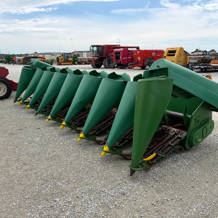 1996 JOHN DEERE 893