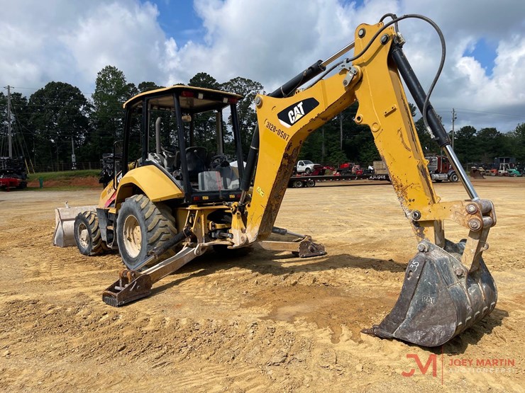 2017-caterpillar-415f2-image-5