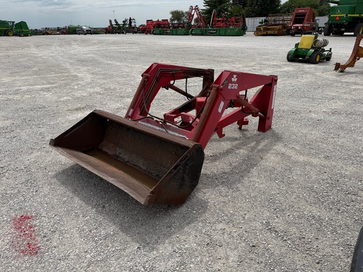 massey-ferguson-232-image-9