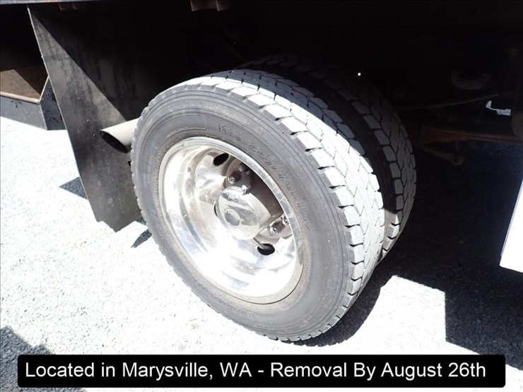 2011-ford-f450-image-25
