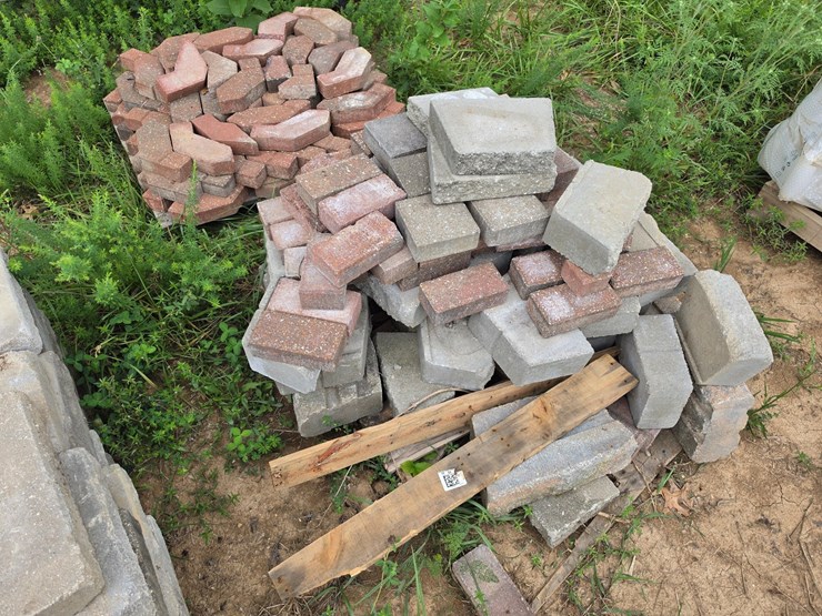 #24164-•-landscaping-blocks-image-4