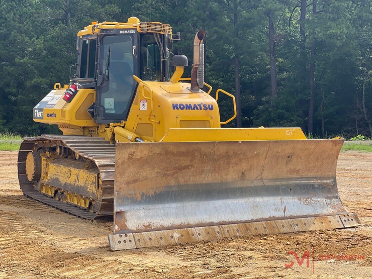 komatsu-d71pxi-24-image-1