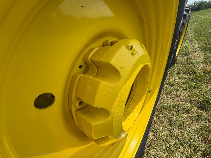 john-deere-8r-370-image-31