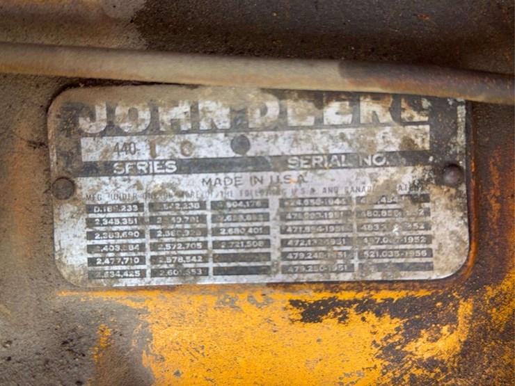 john-deere-440-image-40