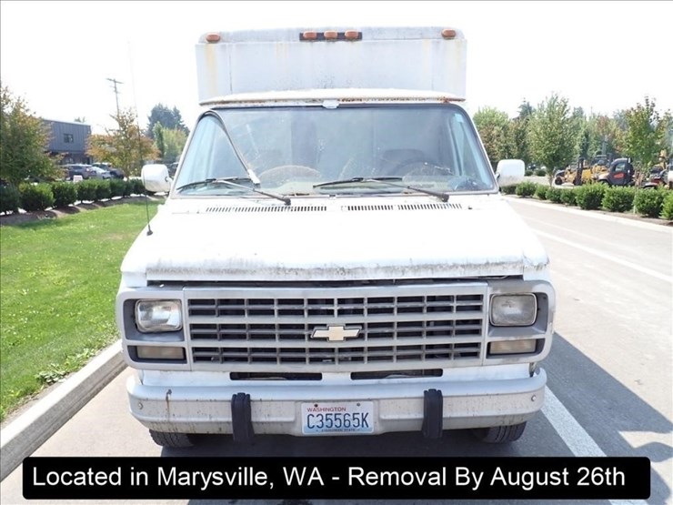 1992-chevrolet-30-image-17