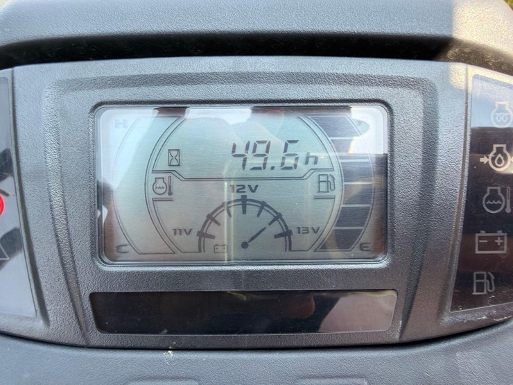 kubota-zd1211-image-12