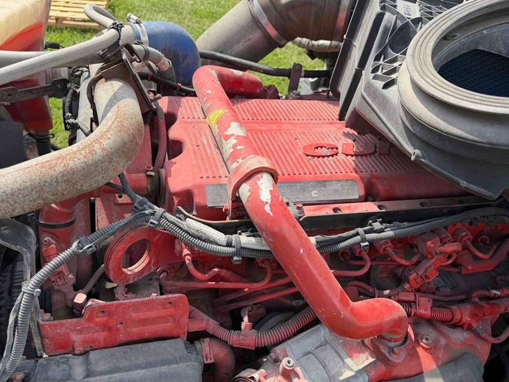2019-kenworth-t880-image-19