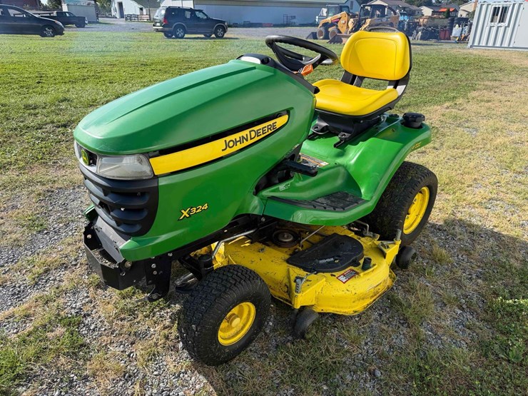 john-deere-x324-image-7