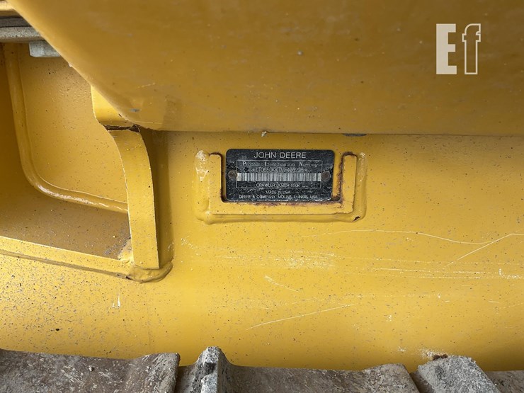2021-deere-650k-lgp-image-19