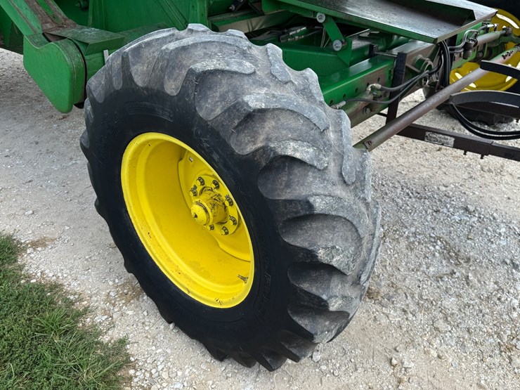 john-deere-9400-image-37