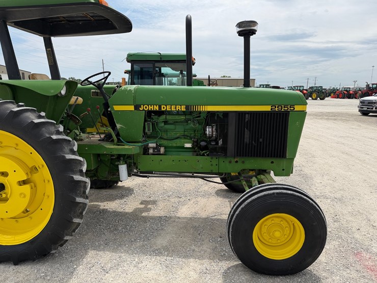 1989-john-deere-2955-image-3