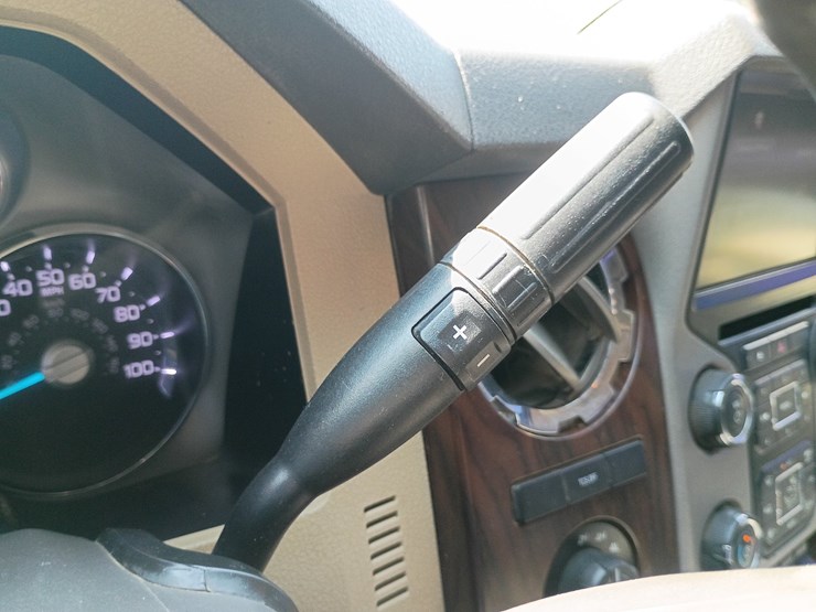 2013-ford-f350-image-53