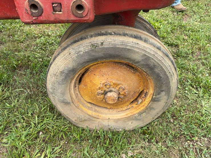 massey-ferguson-30-image-15