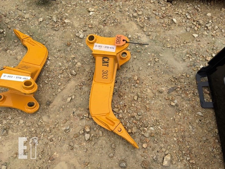 caterpillar-303-image-1