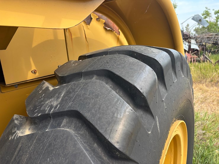 2011-g-g-titan-wheel-loader-image-7