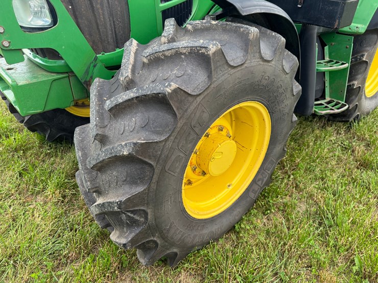 john-deere-6430-image-17
