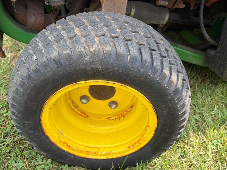 john-deere-1445-image-9