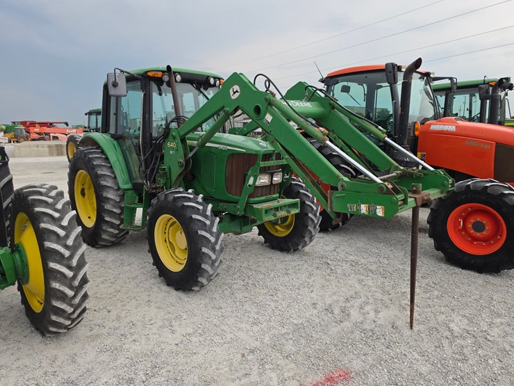 2005-john-deere-6420-image-22