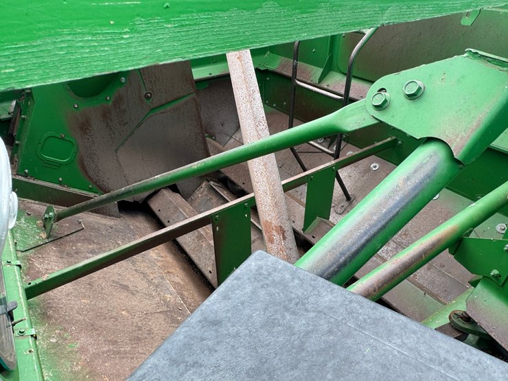 john-deere-9400-image-41