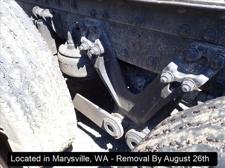 2010-kenworth-t660-image-25