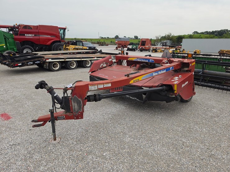 new-holland-h7230-image-13