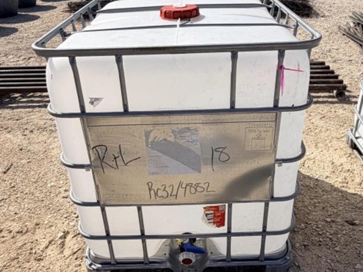 l3---250-gallon-tote-image-1