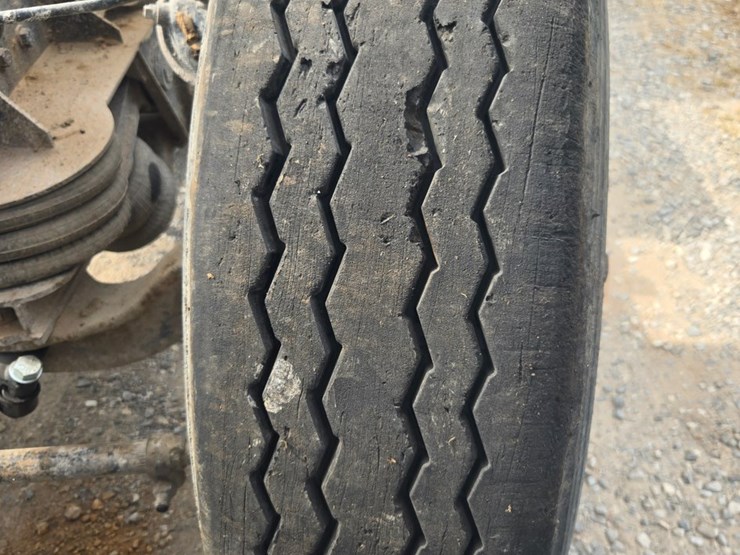 2011-kenworth-t660-image-109