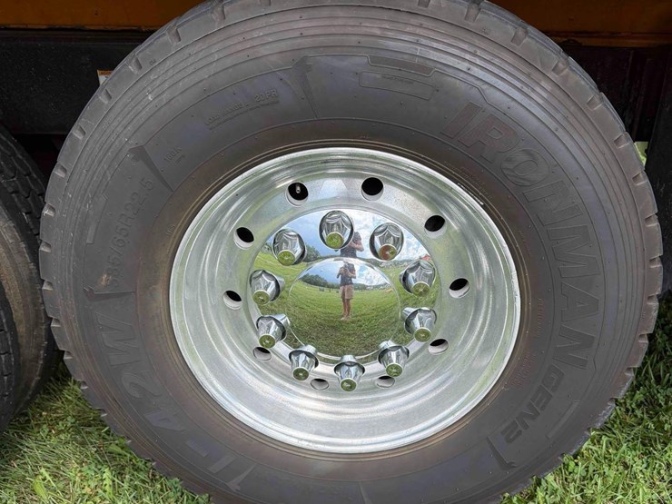 2019-kenworth-t880-image-8
