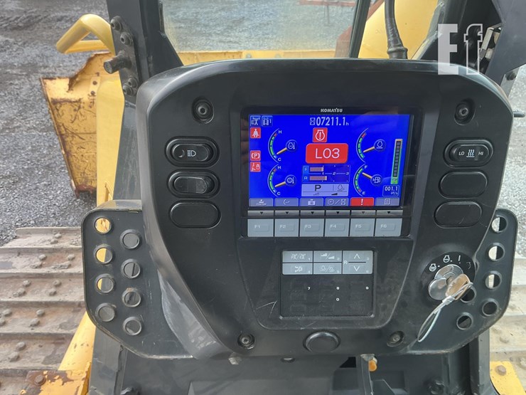 2014-komatsu-d61ex-23-image-19