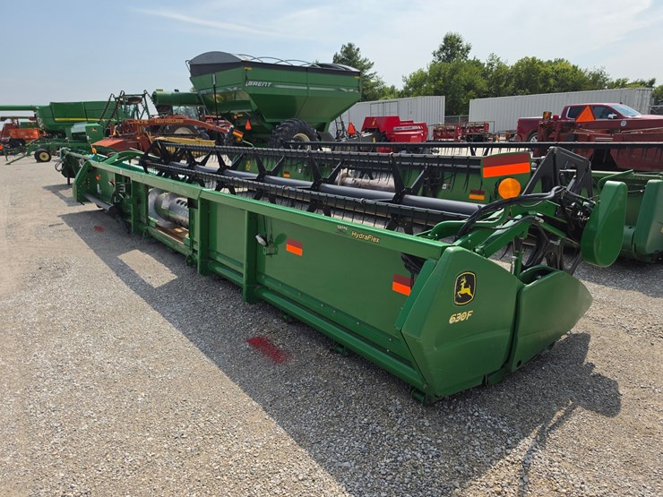 john-deere-630f-image-5