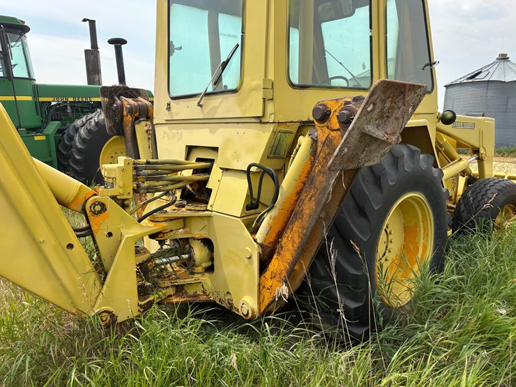 deere-510d-image-5