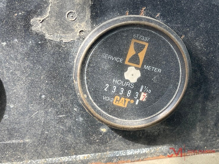 caterpillar-d400d-image-23