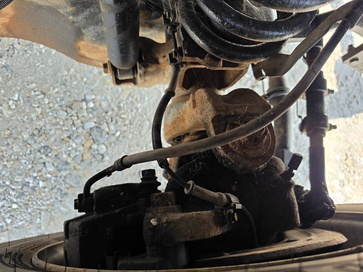 2011-ford-f550-image-20