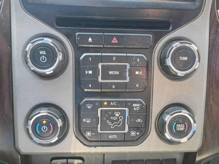 2013-ford-f350-image-43
