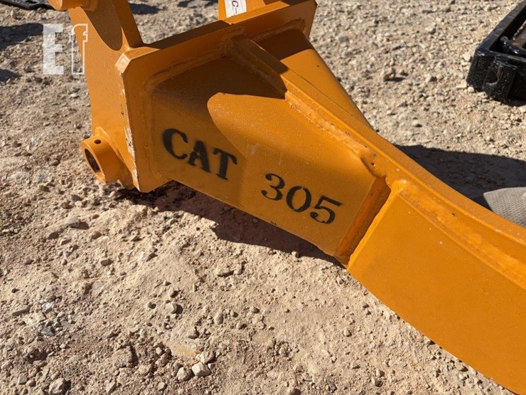 caterpillar-305-image-3