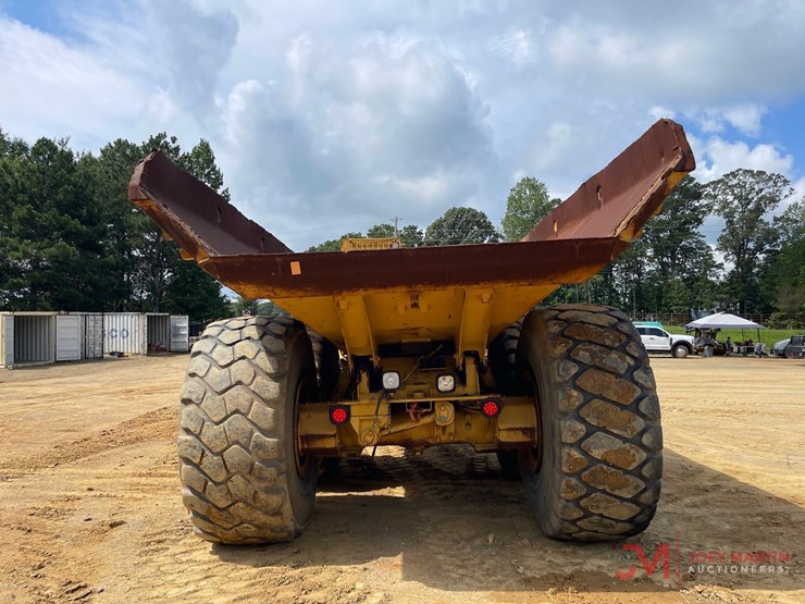 caterpillar-d400d-image-4