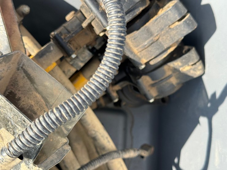 john-deere-5-image-10
