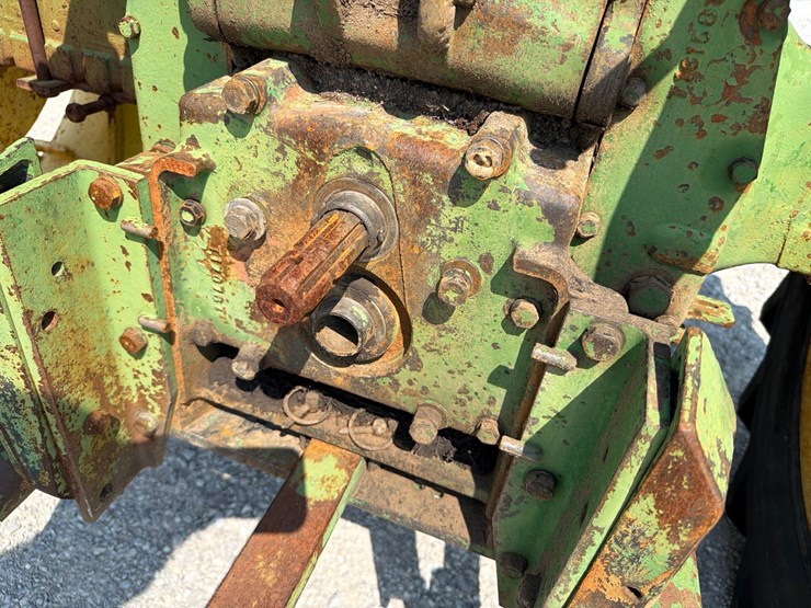 2010-john-deere-2010-image-8