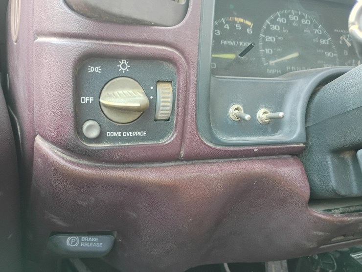 1996-chevrolet-k3500-image-55