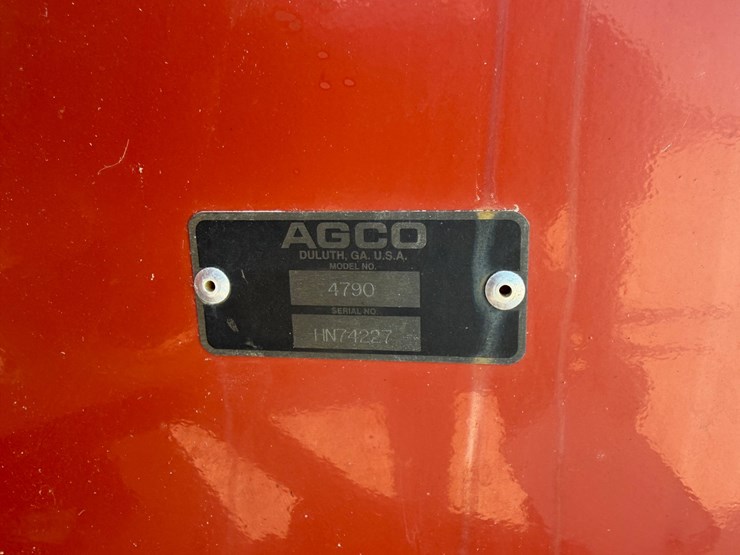 hesston-4790-image-4