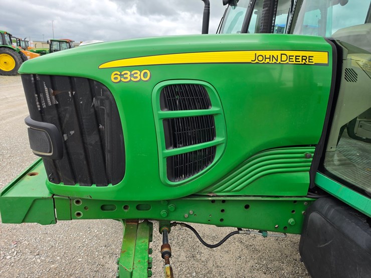 2010-john-deere-6330-image-4