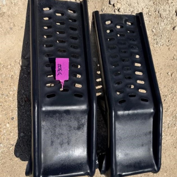 L3- (2) Vehicle Ramps