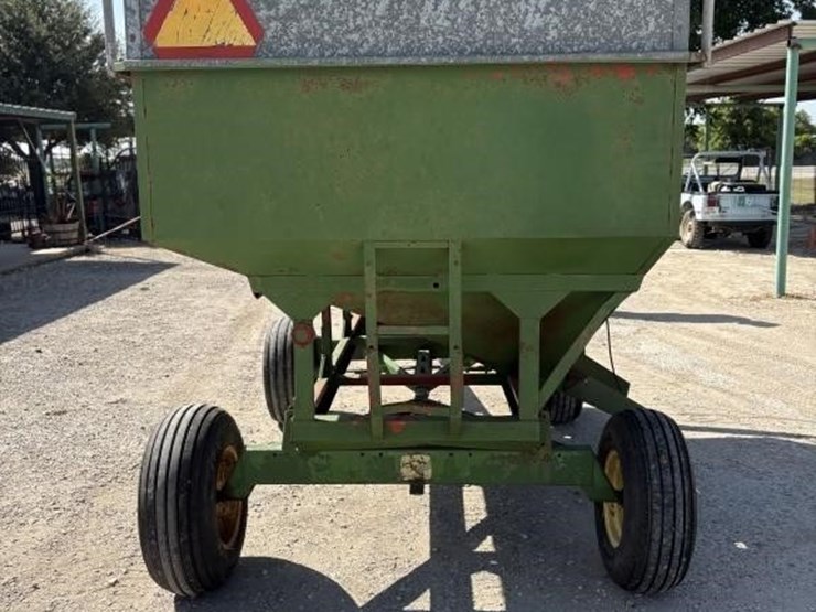 l2---john-deere-gravity-box-image-3