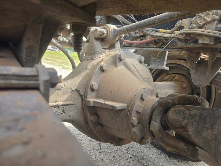 2011-kenworth-t660-image-104