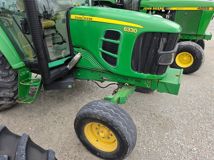 2010-john-deere-6330-image-18