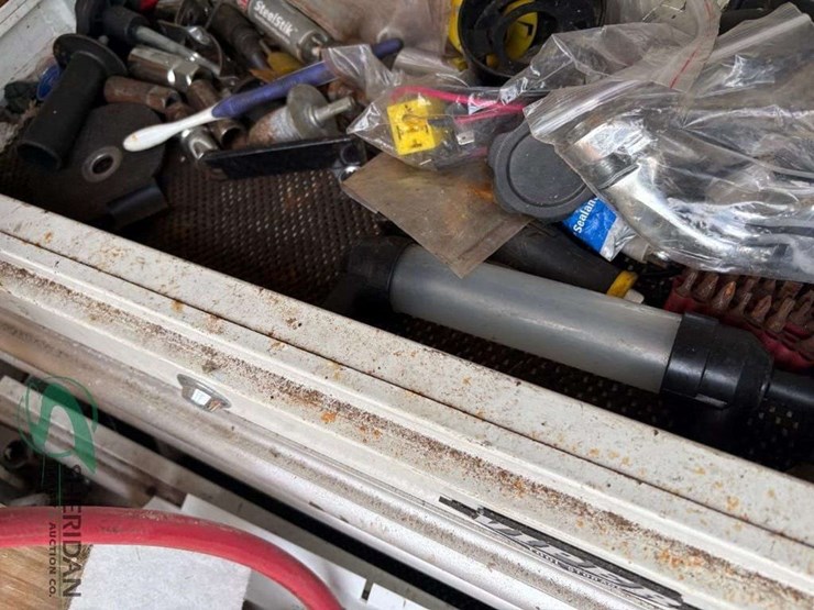 viper-tool-chest-and-contents-image-3