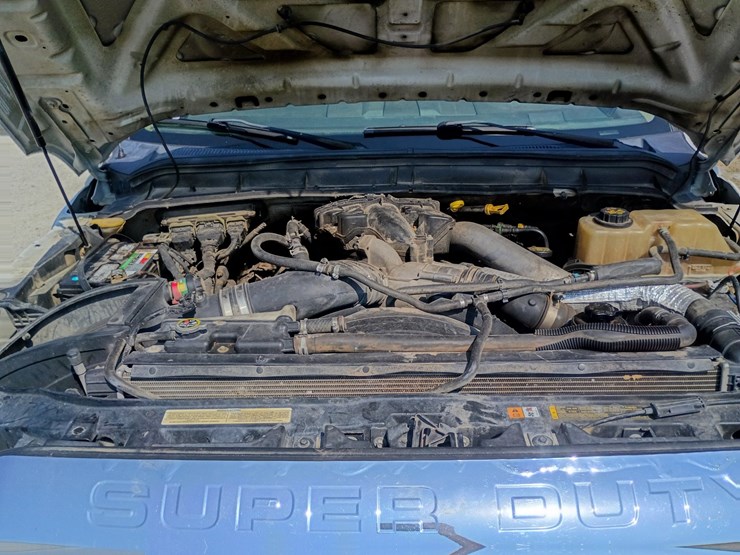 2013-ford-f350-image-18