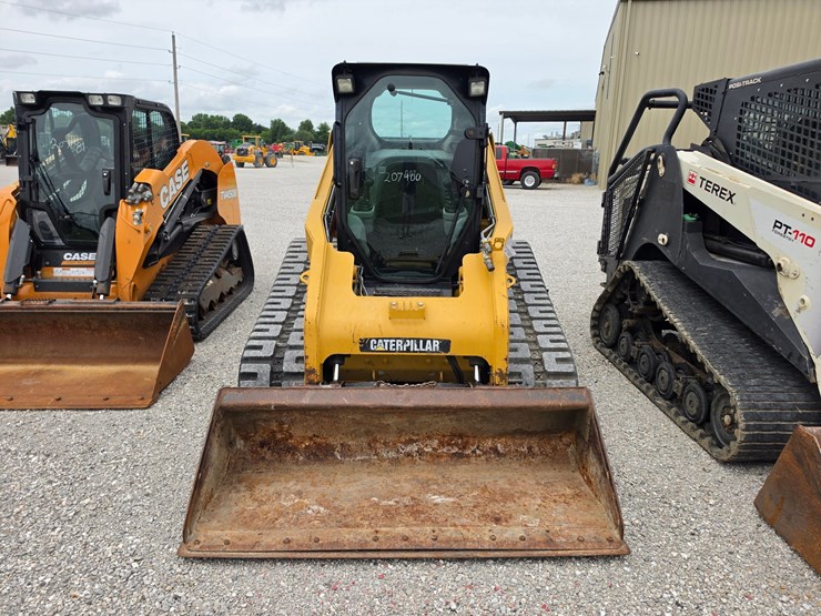 2009-caterpillar-279c-image-2